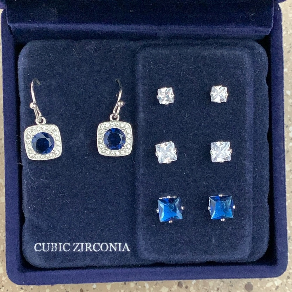 Danecraft fine silver plate blue cz earring set